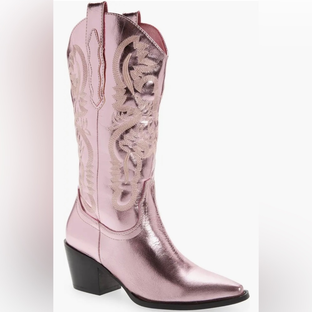 Gorgeous Danilo Pink Metallic Western boot, Size 7. Brand new.
